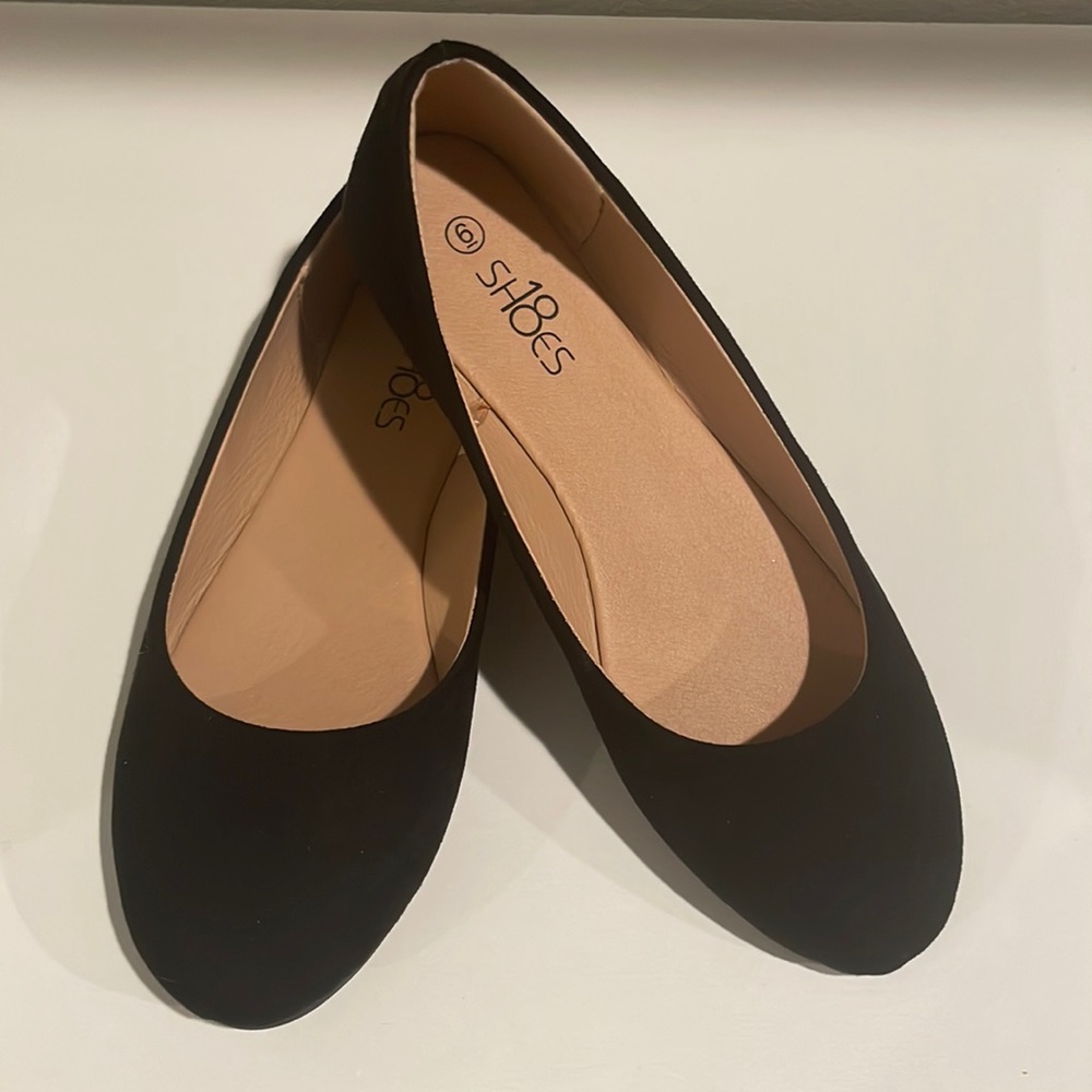 - Black flats